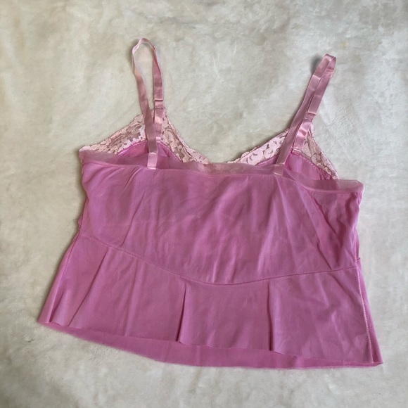 VINTAGE/ pink lace crop cami - Picture 3 of 5